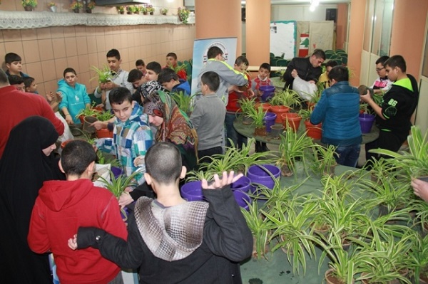 60 نبتة منقية للجو في مؤسسة الإمام الهادي (ع) للإعاقة السمعية والبصرية