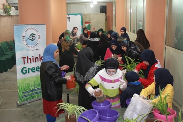 60 نبتة منقية للجو في مؤسسة الإمام الهادي (ع) للإعاقة السمعية والبصرية